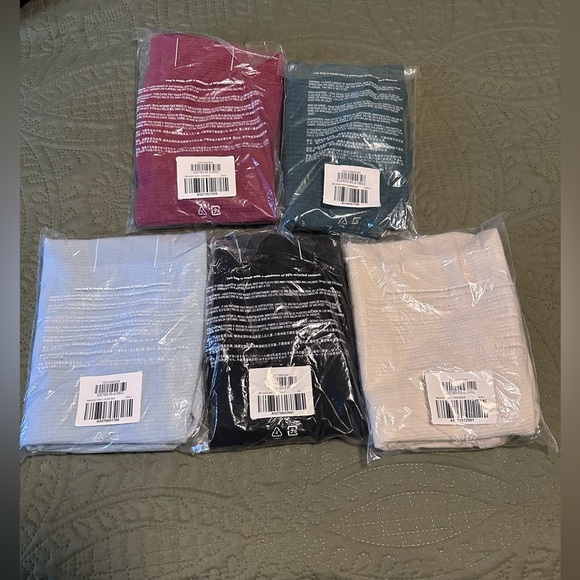 SOFT crop tank NWT - Picture 5 of 7